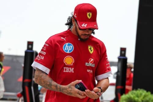 F1 | Hamilton: “La Ferrari richiede uno stile di guida molto diverso da quello a cui ero abituato”