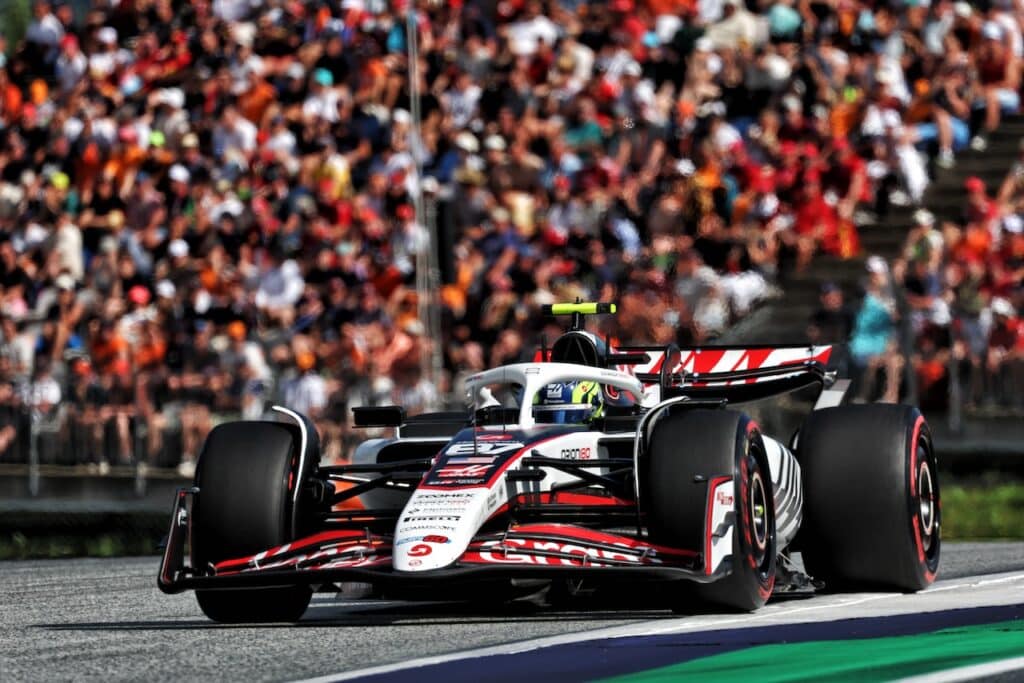 Formula 1 | Bearman sfiora la top ten, Ocon fuori in Q1: Haas pronta alla rimonta in Austria