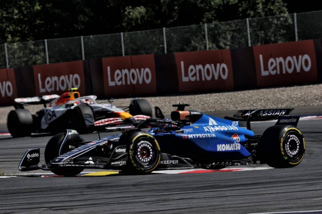 F1 GP Austria | Doppio ritiro per la Williams, Albon: “Dobbiamo trovare una soluzione!”