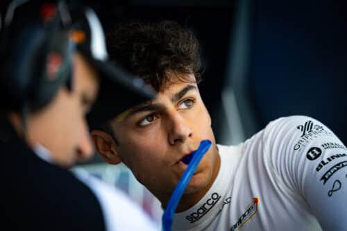 F1 | Lindblad ottiene la Superlicenza FIA: semaforo verde per il baby talento Red Bull