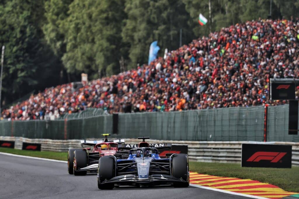 F1 GP Belgio | Williams, Albon: “Non potevo commettere errori con Hamilton”