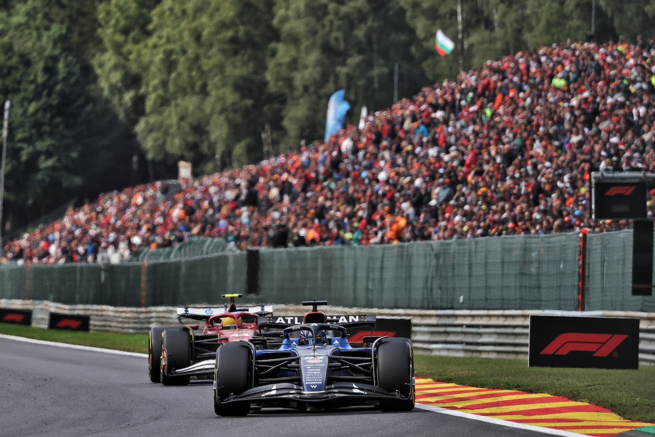 F1 GP Belgio | Williams, Albon: “Non potevo commettere errori con Hamilton”