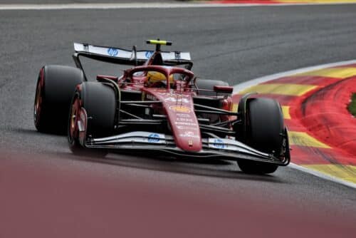 F1 | Ferrari, Hamilton non cerca scuse: “Prestazione pessima, inaccettabile uscire due volte in Q1”