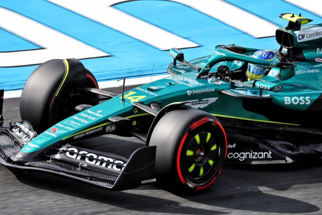 F1 GP Olanda | Alonso mette in guardia i rivali: “Possiamo sfidare Mercedes, Red Bull e Ferrari”