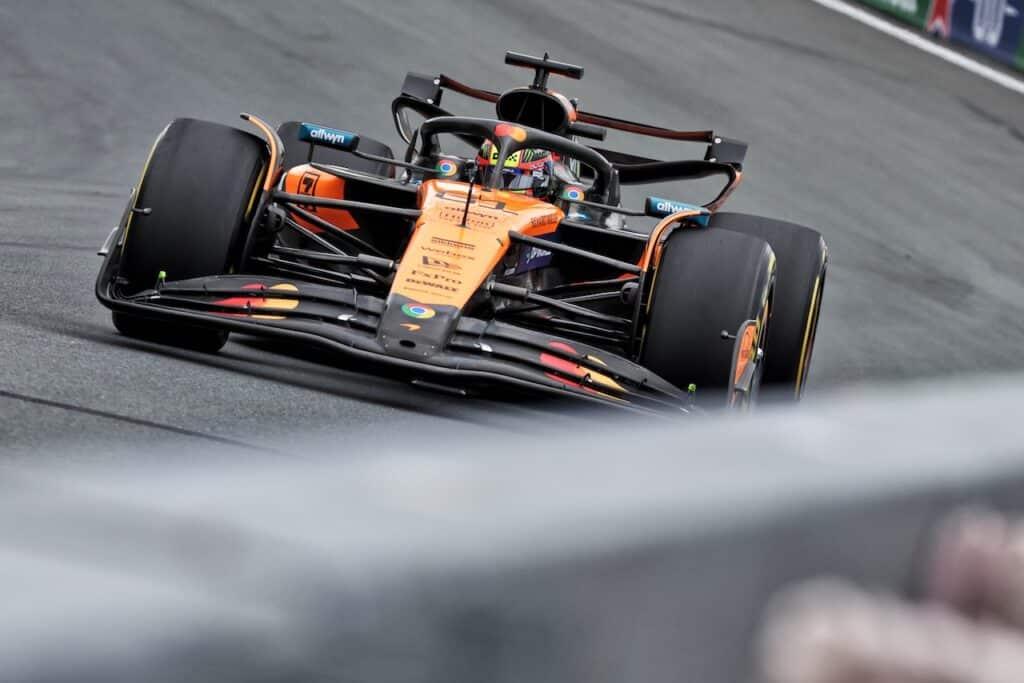 F1 GP Olanda | Piastri graziato: multa alla McLaren dopo incidente con Russell