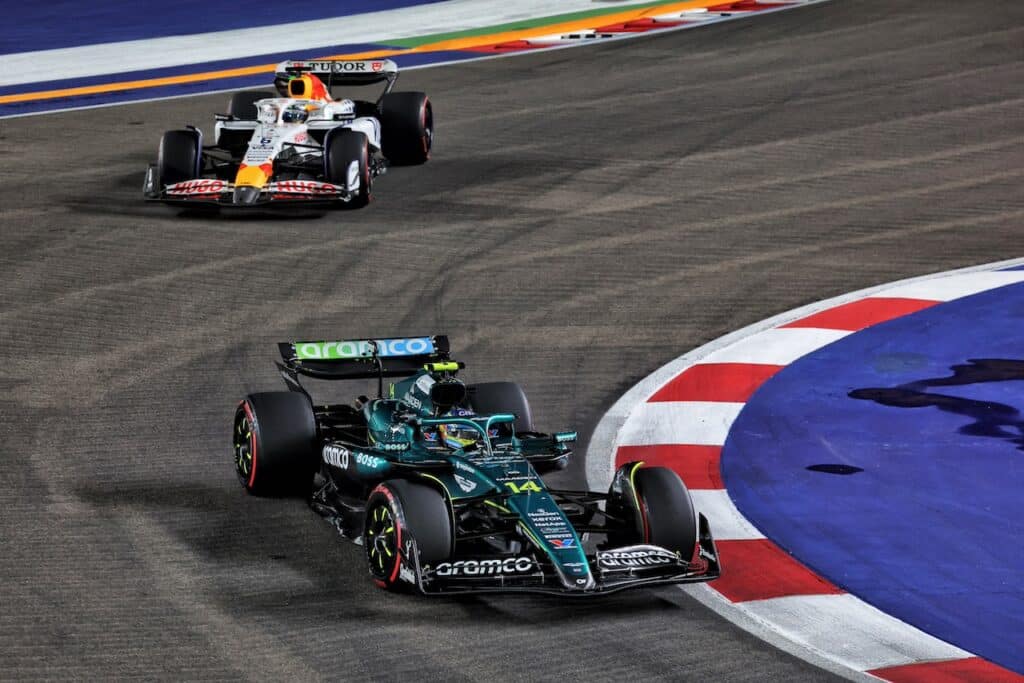 F1 GP Singapore | Aston Martin, è Alonso show al Marina Bay