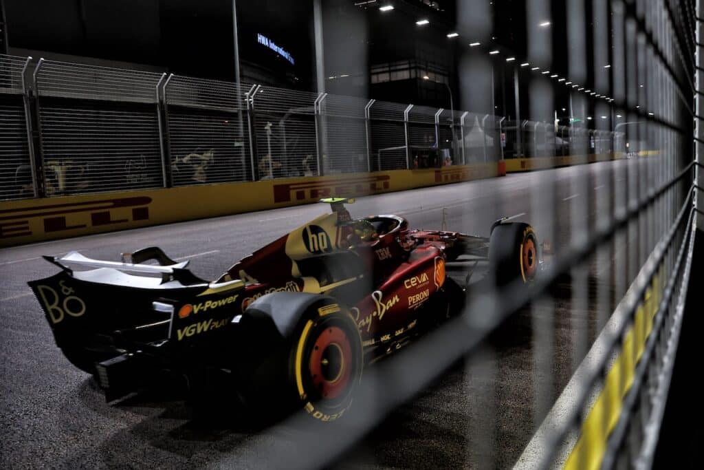 F1 GP Singapore | Ferrari, Hamilton: “Soddisfatto dal comportamento della vettura”