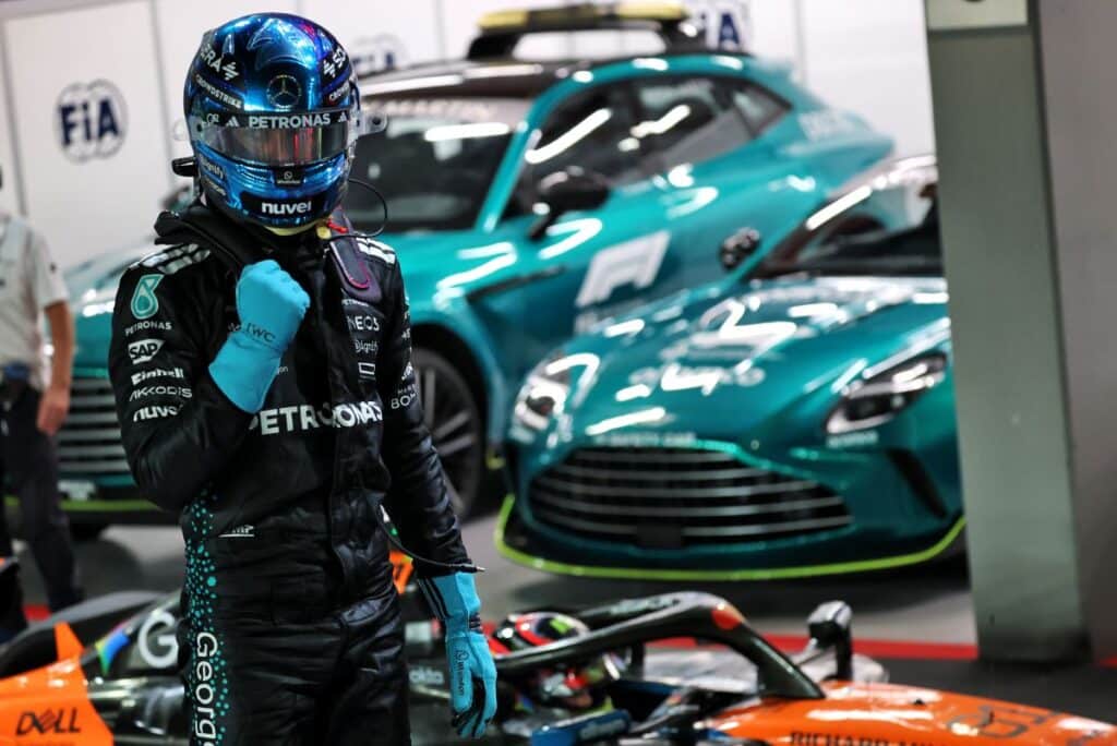 F1 | Russell in pole a Singapore: “Ieri giornata impegnativa, abbiamo reagito con un grande risultato”
