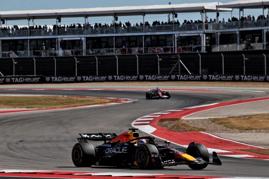 F1 | GP USA, lo sceriffo colpisce ancora: Max Verstappen domina Austin