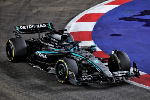 F1 | Russell trionfa a Singapore, McLaren è Campione del Mondo