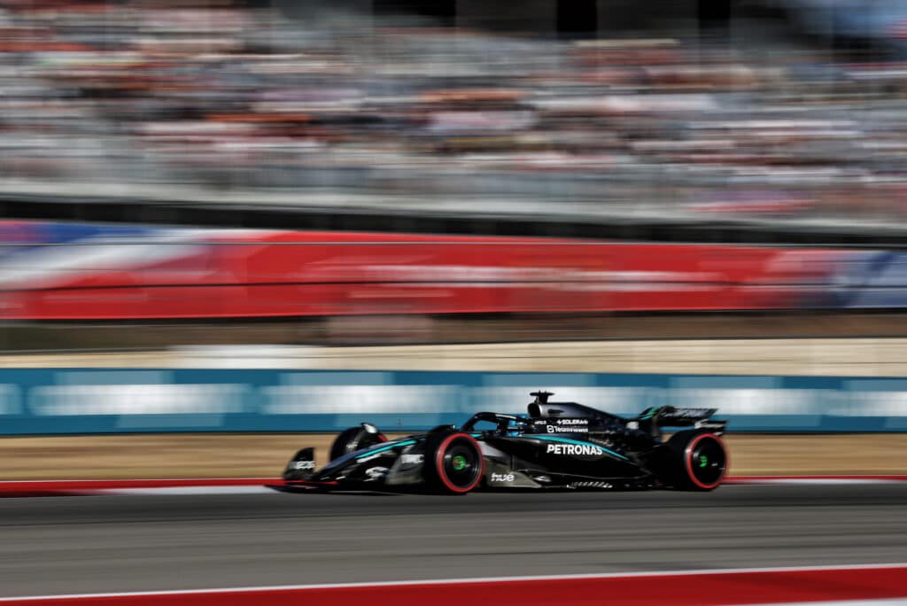 Russell: “La Formula 1 è ormai una gara fino a curva-1”