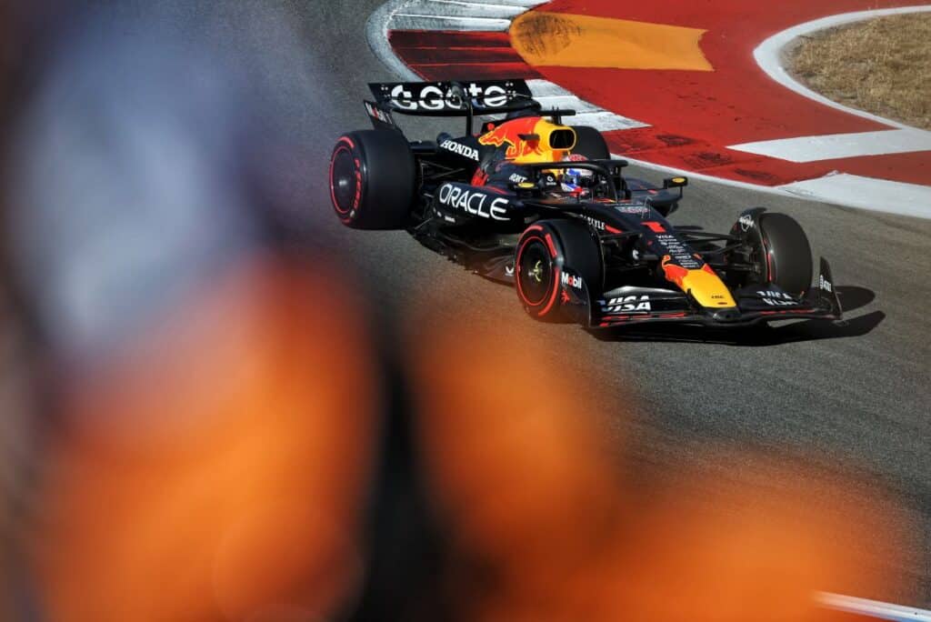 F1 | GP USA, l’inarrestabile Verstappen nuovamente in pole. Norris beffa Leclerc