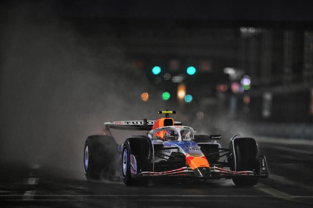 F1 GP Las Vegas | Racing Bulls, Lawson e Hadjar conquistano il Q3