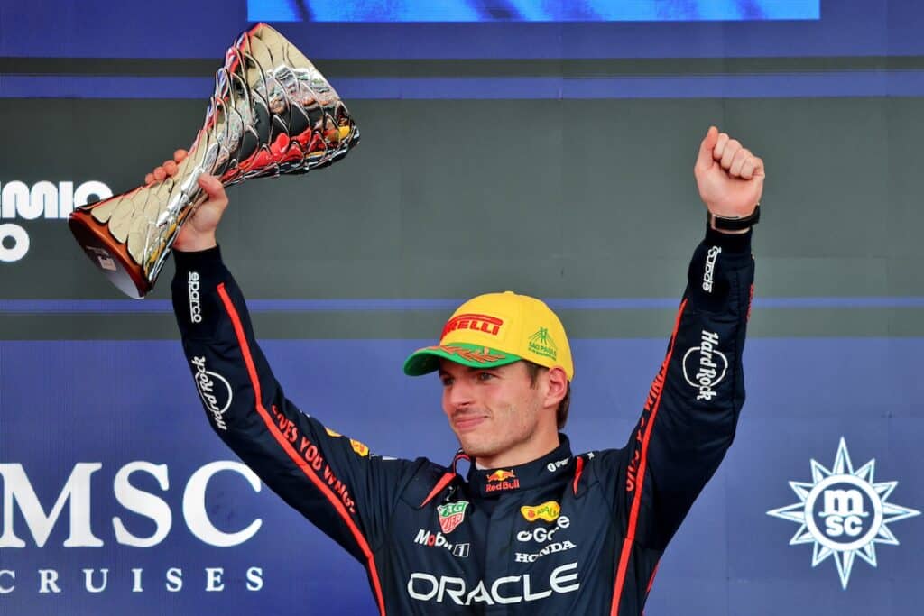 F1 | Red Bull: Verstappen vola dalla pit-lane al podio, ma ammette: “Il titolo è lontano”