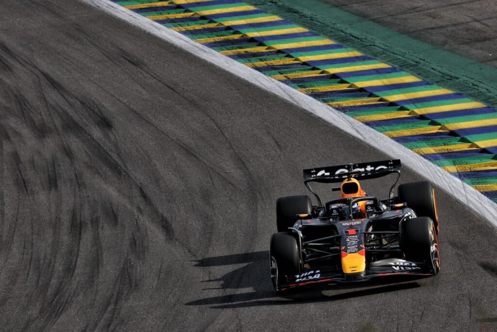 F1 GP Brasile | Red Bull, delusione Verstappen: “Macchina inguidabile”