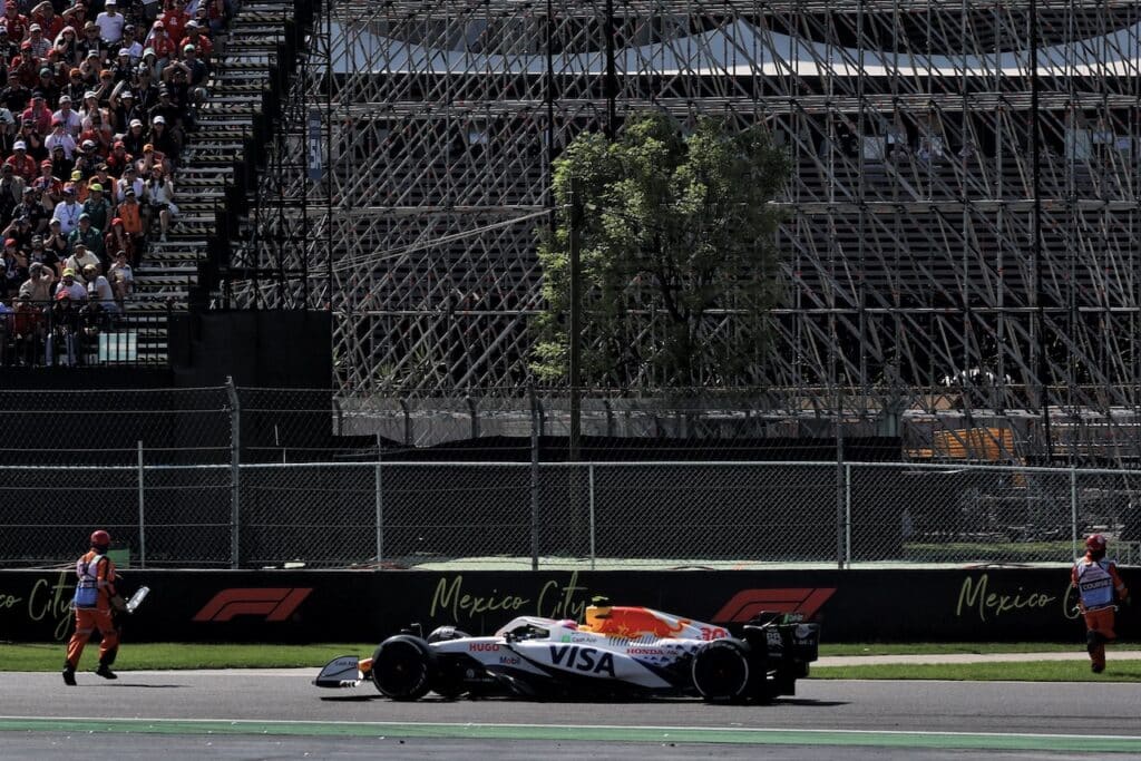 F1 | Caso Lawson-commissari in Messico: la FIA dà ragione al pilota della Racing Bulls