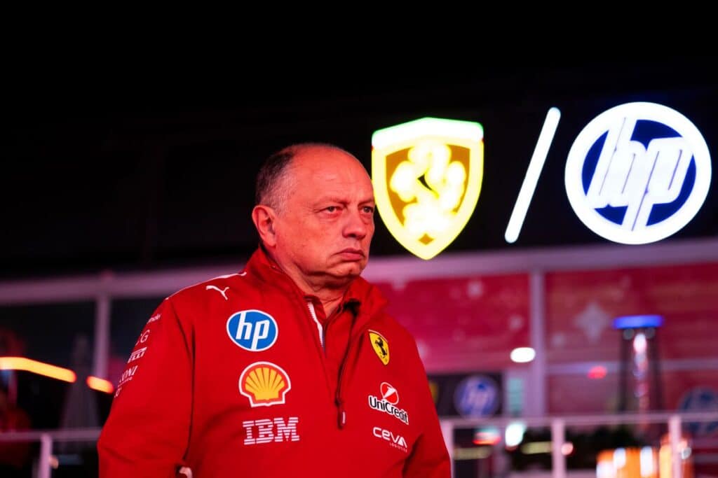 F1 | Ferrari, Vasseur analizza il 2025: “Fin dal primo giorno in Bahrain il ritmo non era eccezionale”