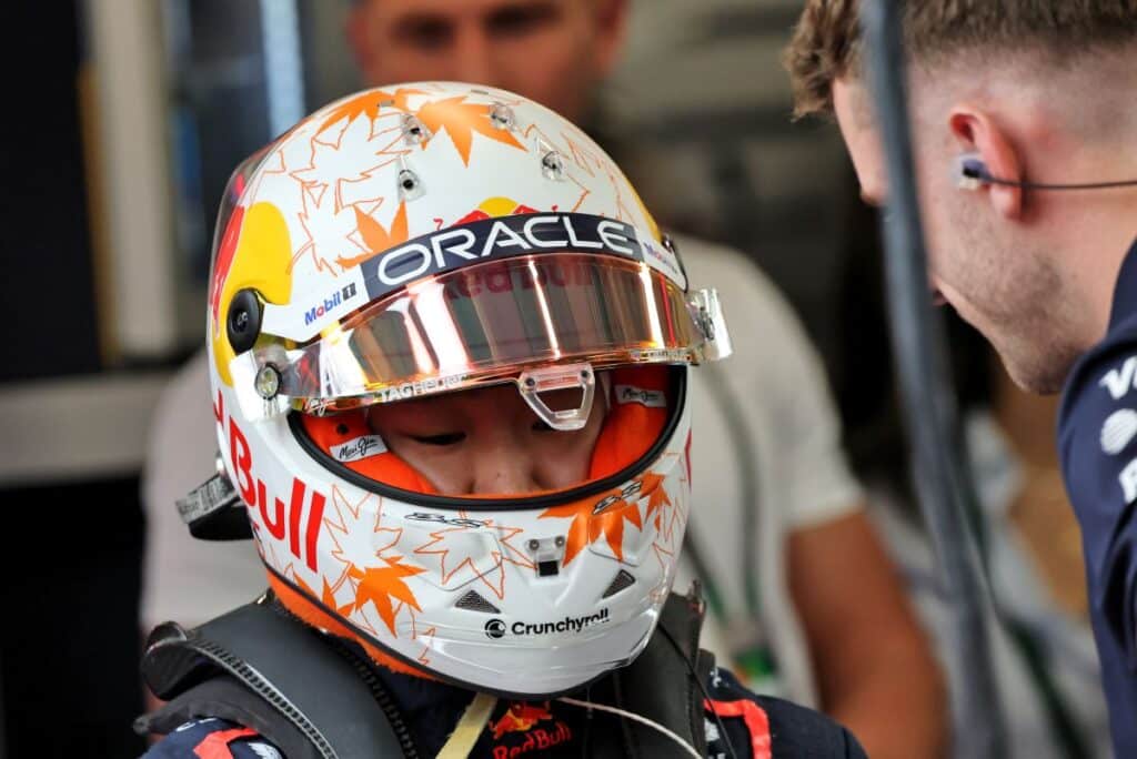 F1 | Tsunoda sulla decisione Red Bull di sostituirlo con Hadjar: “L’ho saputo dopo la gara in Qatar, è dura”