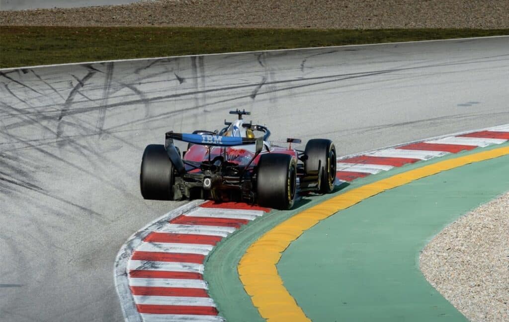 Test F1 Barcellona | Ferrari e Mercedes stakanoviste: miglior tempo per Kimi Antonelli