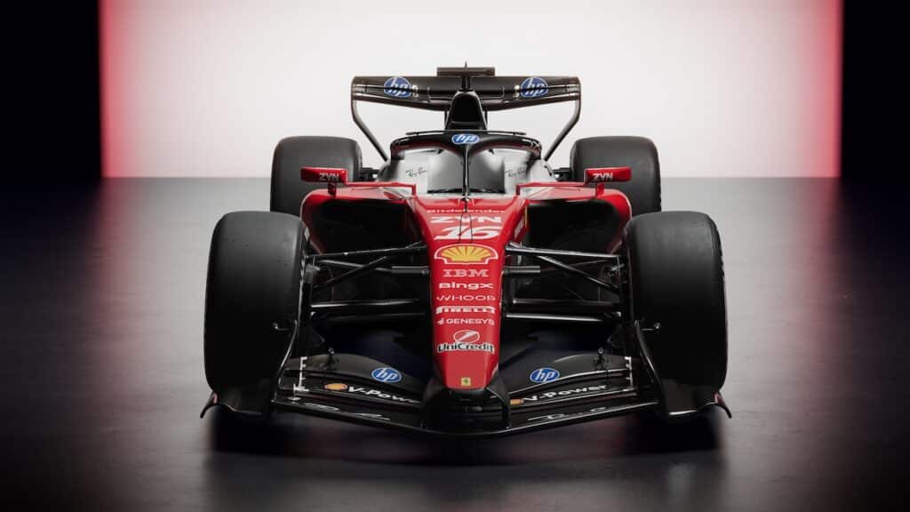 Formula 1 | La Ferrari presenta la SF-26 di Hamilton e Leclerc