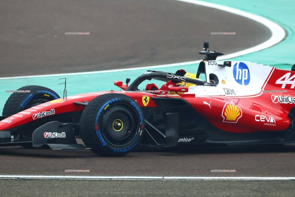 F1 | Nuova Ferrari SF-26, Hamilton: “Una sfida enorme, sarà fondamentale lo sviluppo”