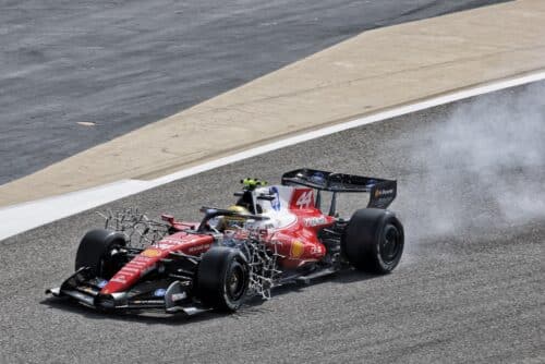 F1 Test Bahrain | Prime due ore di caldo: Hamilton e Ferrari completano 23 giri