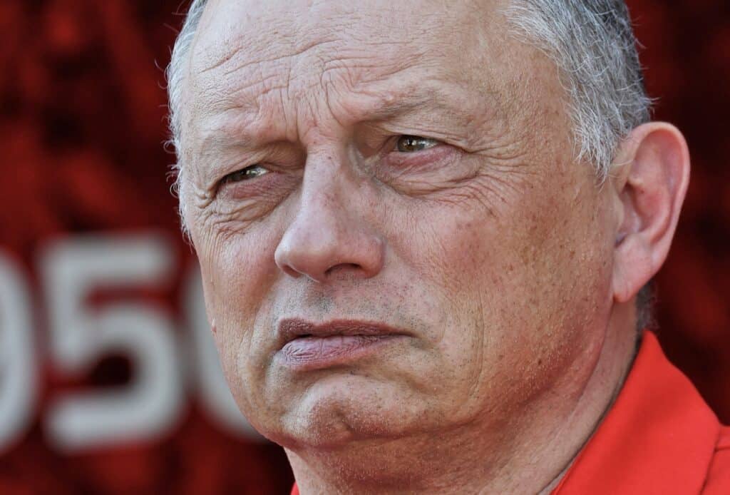 F1 Test Bahrain 2 | Ferrari, Vasseur predica calma: “Lavoro produttivo, ma difficile trarre conclusioni”