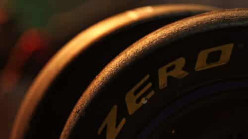 F1 | Pirelli porta in Giappone le mescole più dure: un solo pit-stop e rischio graining