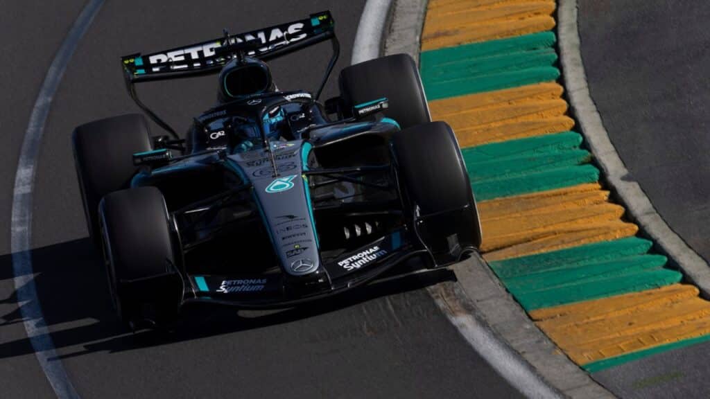 F1 | GP Australia: Russell in Pole, bene Antonelli. KO di Verstappen [RISULTATI]