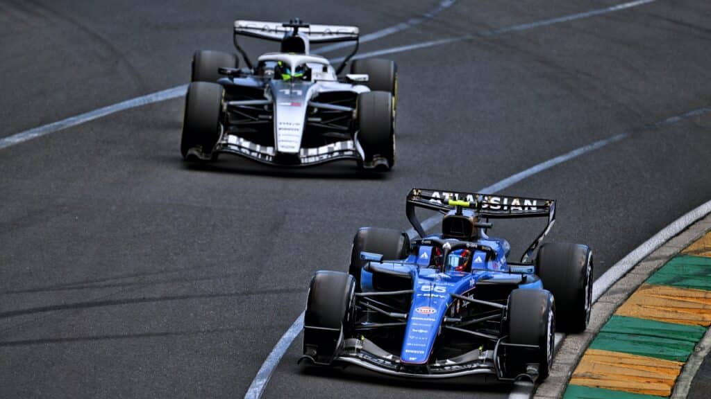 Norris e Sainz distruggono la F1 del 2026: “Tutto artificiale e pericoloso, non è sicuro”