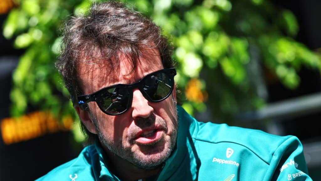 F1 | Alonso contro l’ibrido: “Abbiamo perso più di dieci anni di vere corse automobilistiche”