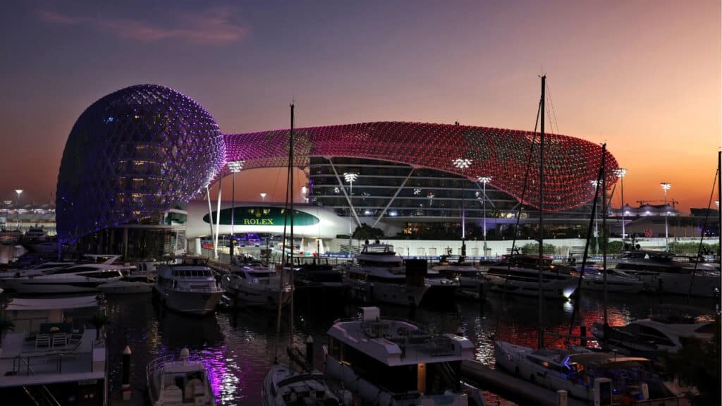 Calendario F1 2026: GP di Qatar e Abu Dhabi a rischio, si pensa ad eventuali sostituzioni