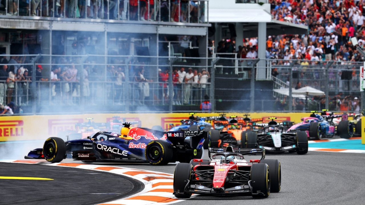 F1 GP Miami | Verstappen penalizzato resta quinto: Hadjar a muro per un errore grossolano