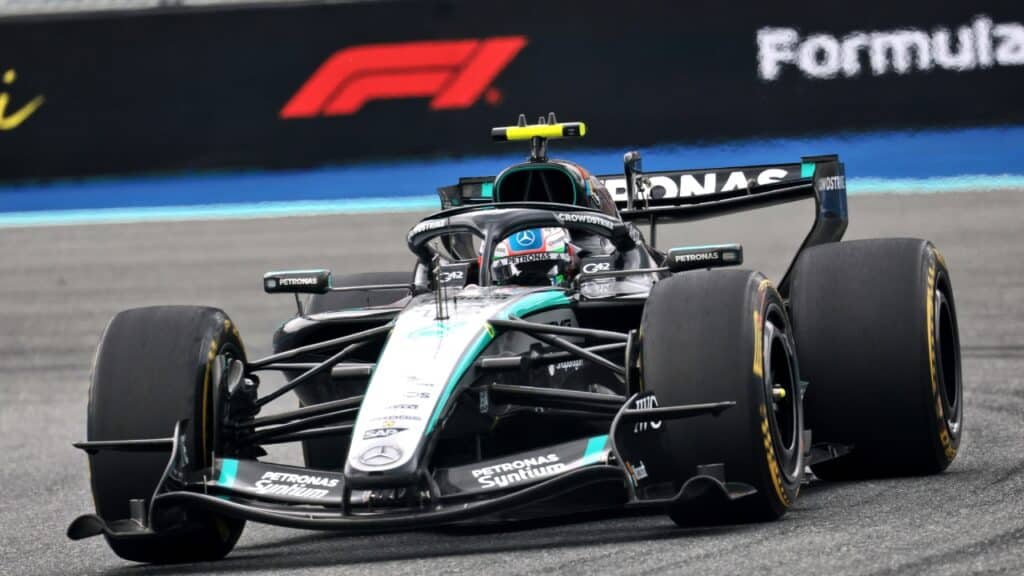 F1 | Kimi sei magico! Vittoria a Miami, sul podio le McLaren