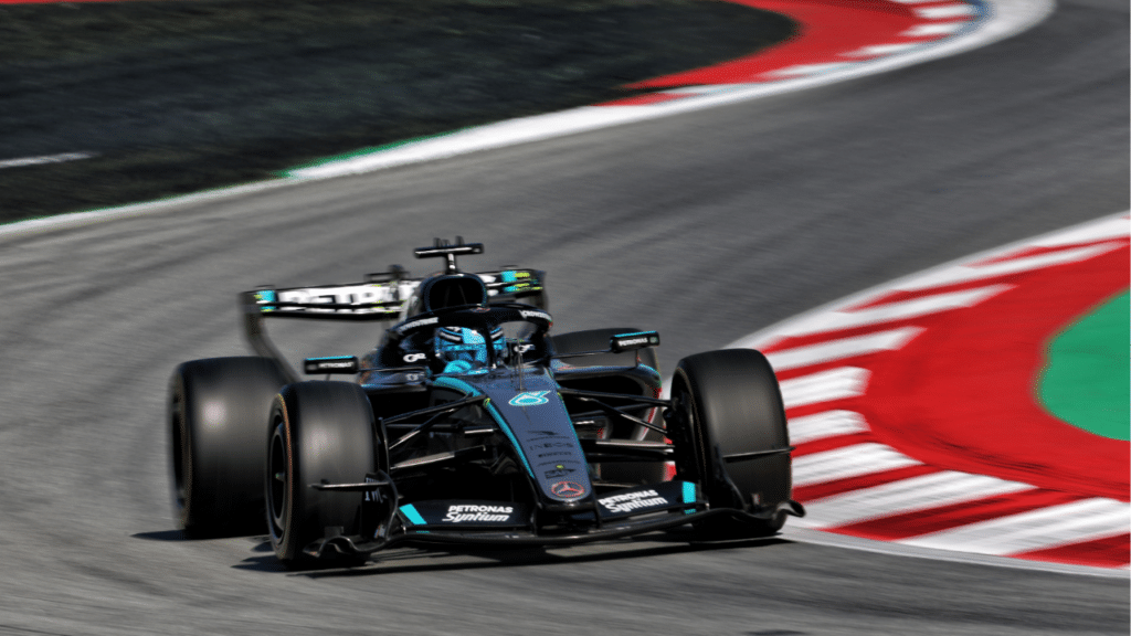 F1 | GP Barcellona: Russell precede Piastri nelle Libere 3 [RISULTATI]