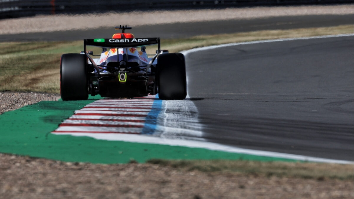 Formula 1 | La FIA pensa a motori V8 “standard” per i team clienti e al ritorno dei rifornimenti
