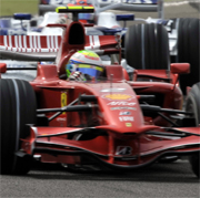 Ferrari, in Spagna una battaglia serrata