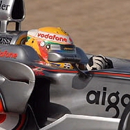 La McLaren abbrevia il programma di Hamilton a causa del vento