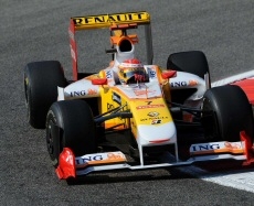 Renault F1: Un normale venerdi di prove libere a Monza