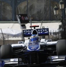 Williams F1: Entrambi i piloti fuori per incidente