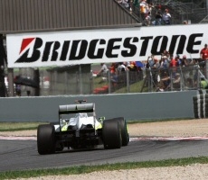 Bridgestone Motorsport: Una gara entusiasmante in termini di strategie di gara