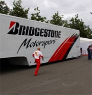 La Bridgestone dichiara che potrebbe continuare in F1