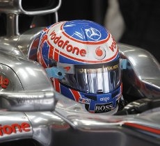 Jenson Button e Lewis Hamilton: "A Barcellona con nuovi aggiornamenti sulla vettura"