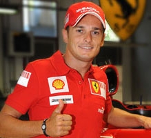 Montezemolo: "Fisichella merece Ferrari"