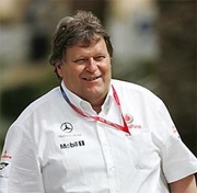 Haug: "La coppia piloti della Mercedes sorprendera'"