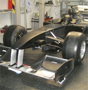 La vettura della Lotus ha superato i primi crash test