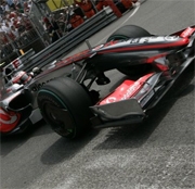 McLaren Mercedes: Kovalainen settimo in griglia, Hamilton in ultima fila