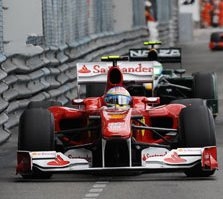 Ferrari: Al debriefing i complimenti di Montezemolo alla squadra