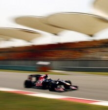 Scuderia Toro Rosso: Un buon inizio di fine settimana a Shanghai